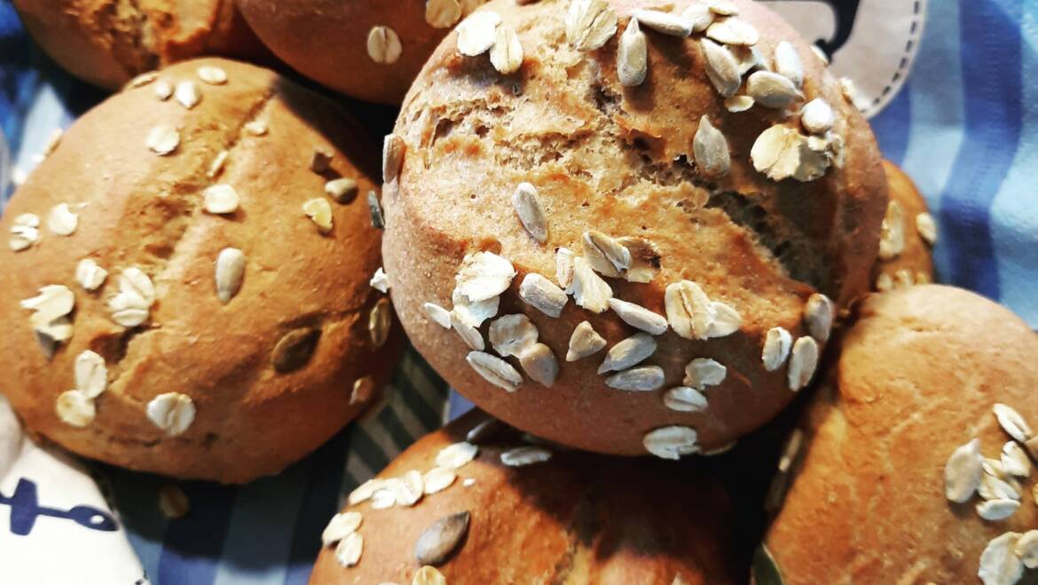 Honig-Dinkelbrötchen