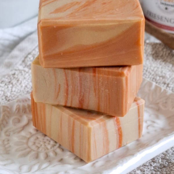 Honig-Mandelöl-Seife "Bee happy", 50g – Bild 2